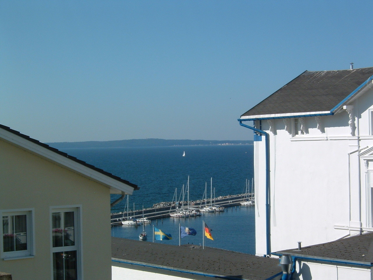 Haus Victoria Penthaus 12 - Balkon mit Meerblick und Strandkorb