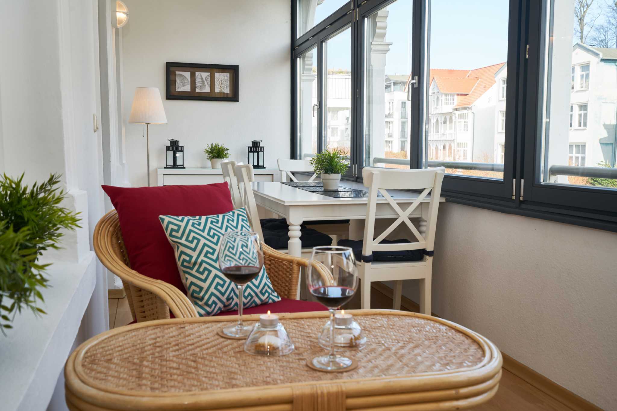 Haus am Meer, App. 5, großer, möbl. Wintergarten, strandnah