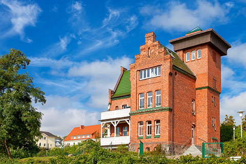 Maisonette Seelotse mit Hafenblick - Hofterrasse